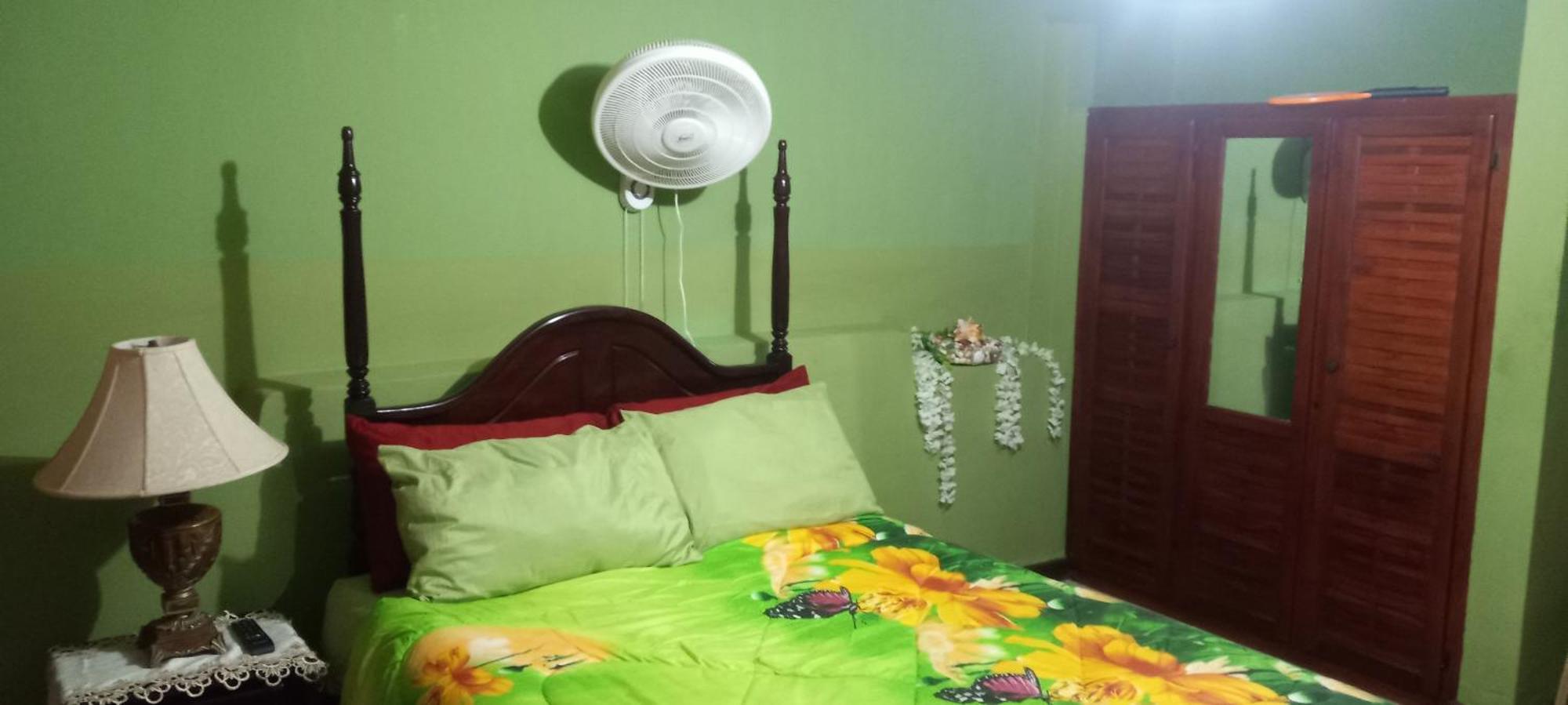 Cindy'S Garden Stay Ocho Rios Ngoại thất bức ảnh