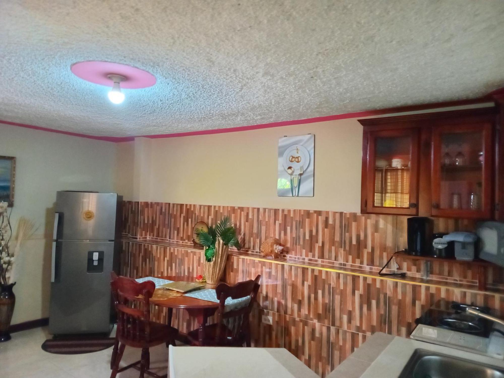 Cindy'S Garden Stay Ocho Rios Ngoại thất bức ảnh